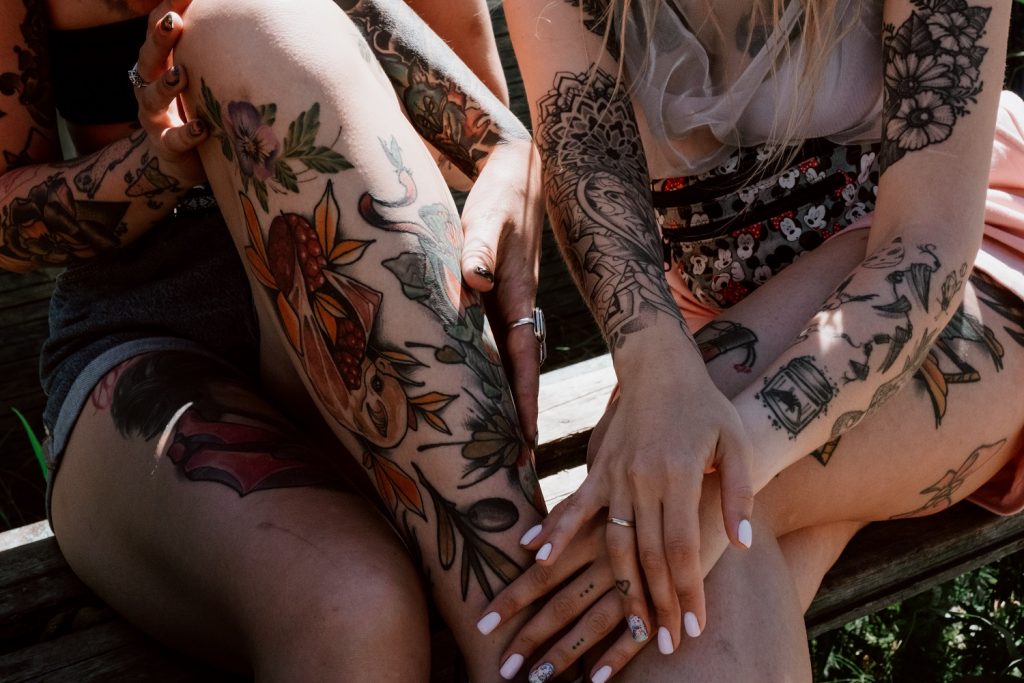 Tatuajes para mejores amigas y amigos: ¿cuál elegís?