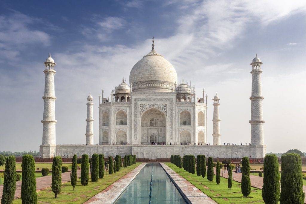 Our ultimate travel bucket list: The Taj Mahal, Agra, India.