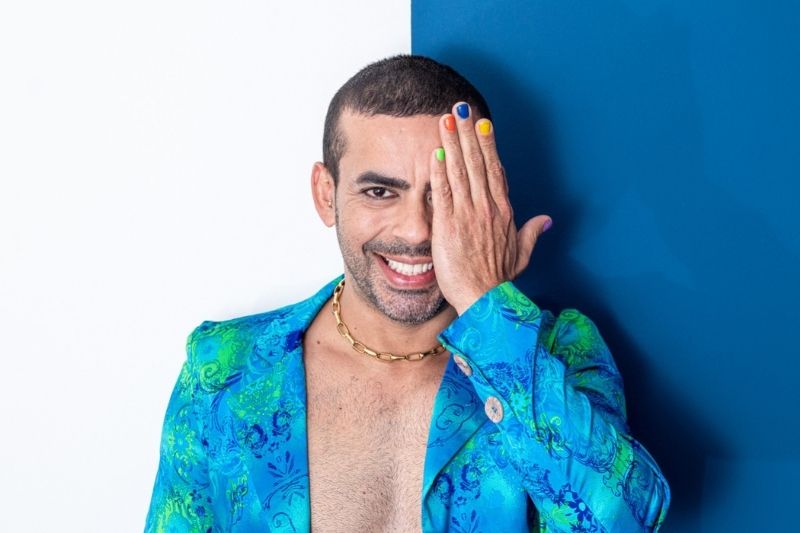Guys with painted nails: embrace this stereotypes-breaking trend!