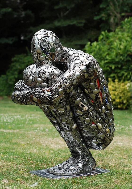 Esculturas con material reciclado de Brian Mock