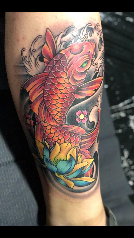 Japanese Yakuza Tattoo: Carpas koi tattoo