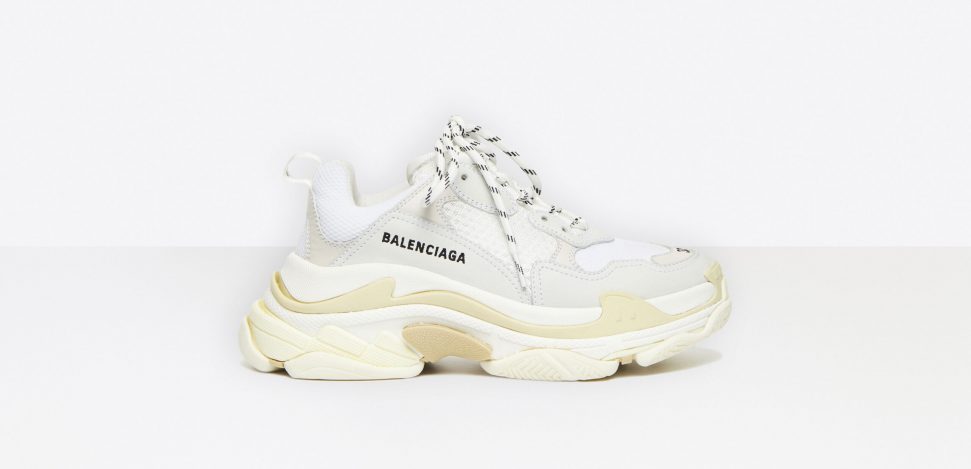 Die berühmten Balenciaga-Turnschuhe, eine echte Athleisure-Modemarke.