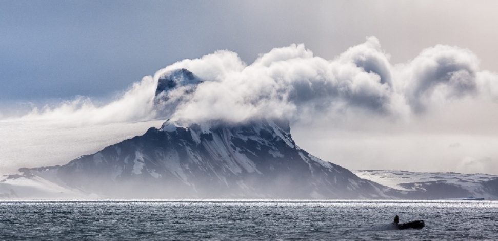 Antarctica Expedition Cruises - Stunning Views of Icebergs and Wildlife