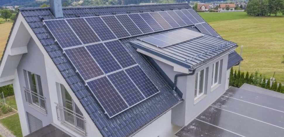 Cómo calcular cuántas placas solares necesita una casa.