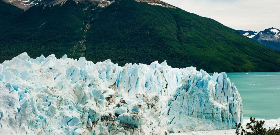 Trekking en el Glaciar Perito Moreno, descubre las rutas, consejos y más info